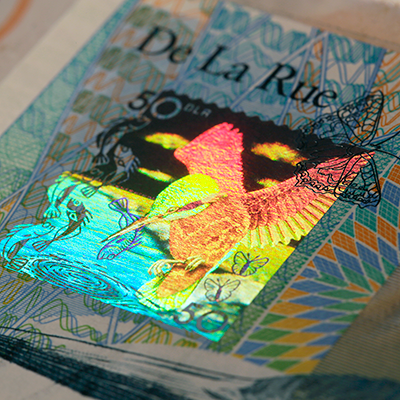kingfisher-hologram-intaglio-detail.webp